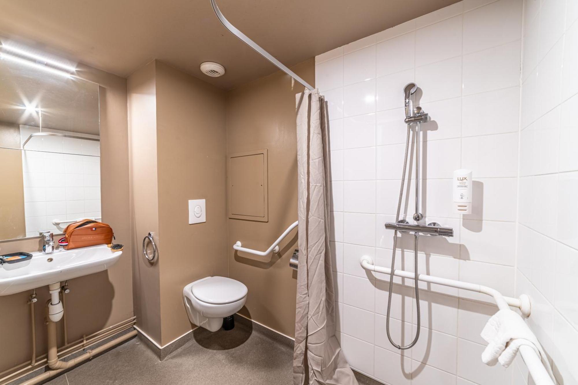 Montempo Apparthotel Страсбург Экстерьер фото